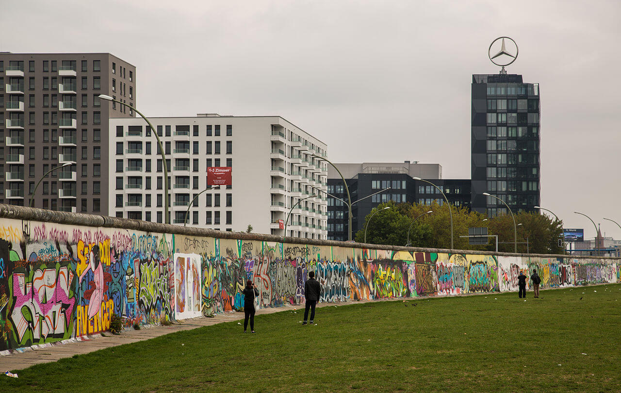 hvorfor-faldt-berlinmuren-e-hvorfor